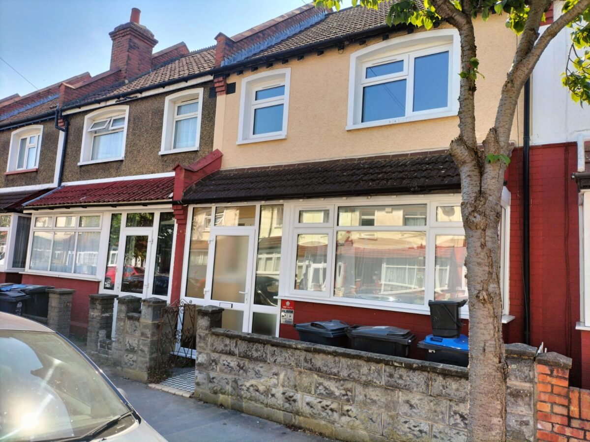 penhurst road, croydon, cr7