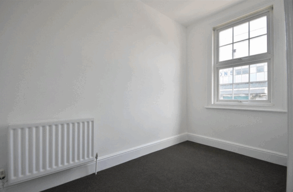 Bensham Lane, Thornton Heath, CR7