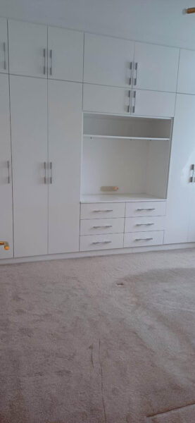 4/5 Bedroom House in Thornton Heath
