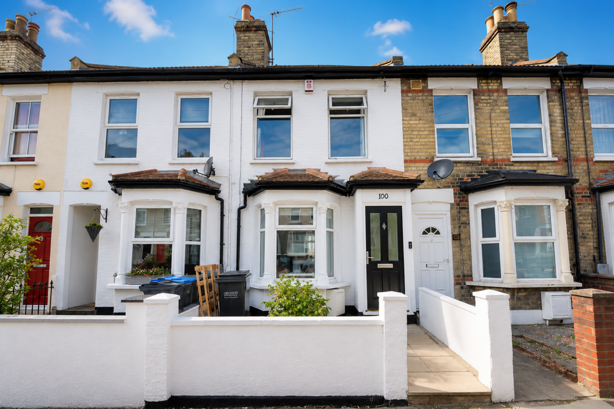 2 Bedroom House